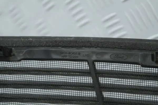 Linker grille OEM BK31-8C437-B Ford Transit MK8 image 5