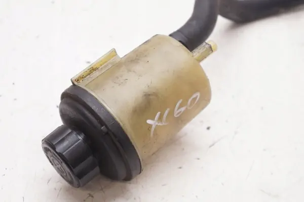 Servobehälter OEM 6g91-3r700-BC Volvo gebraucht image 3
