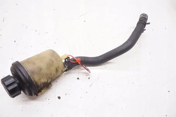 Servobehälter OEM 6g91-3r700-BC Volvo gebraucht image 4