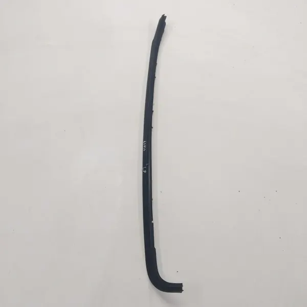 OEM LISTWA SZYBY CZOŁOWEJ LEWA Honda Civic VI image 2