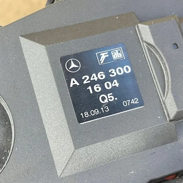 OEM a2463001604 Kaasupoljin + AMG Jarrupeite image 7