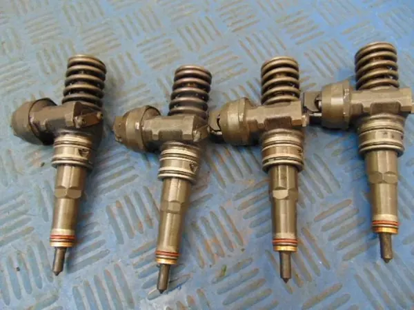 Conjunto de Injetores Diesel Volkswagen Passat B5 0414720222 image 4