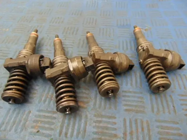 Conjunto de Injetores Diesel Volkswagen Passat B5 0414720222 image 7