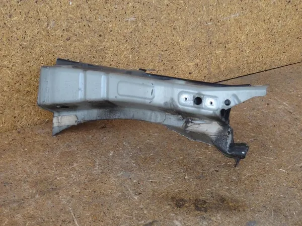 AUDI Q3 RSQ3 8U Garde Boue Avant Droite 8U0809148 image 2