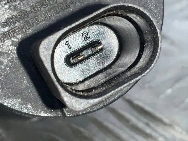 Audi OE 059121012A extra vattenpump image 3