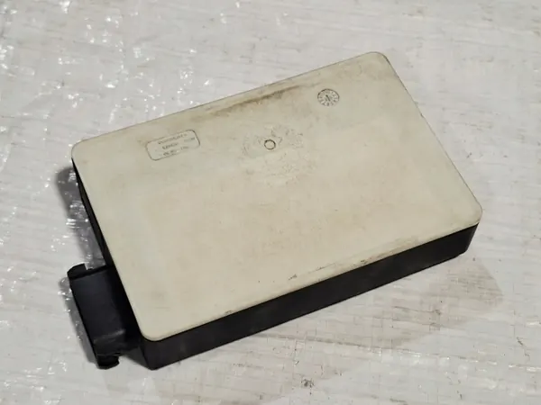 Mercedes Toter-Winkel-Sensor OEM A0009054111 Gebraucht image 3