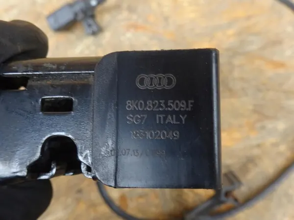 AUDI A4 B8 8K LIFT 12-15 Motorhuvslås Mikrobrytare 8K0823509F image 4