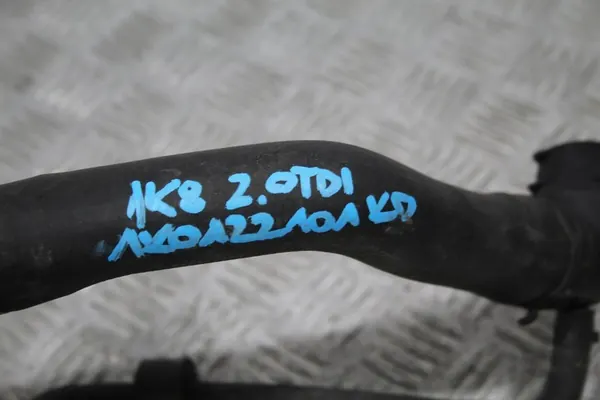 Volkswagen Vesisuulake 1K0122101KD image 2