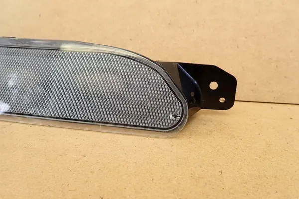 Luz de Ré Toyota Yaris IV LB28260 OE image 4