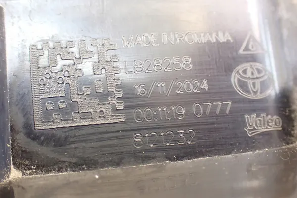 Luz de Ré Toyota Yaris IV LB28260 OE image 7