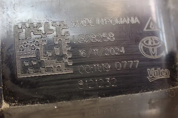 Luz de Ré Toyota Yaris IV LB28260 OE image 8