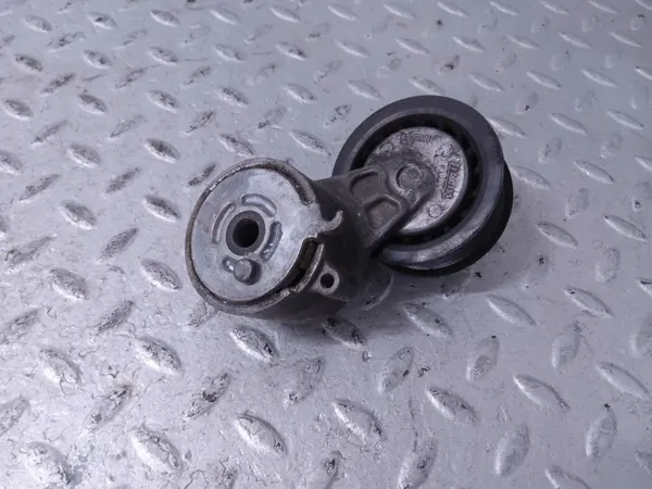 Audi OE 06E903133M V-hihnapingotin image 5