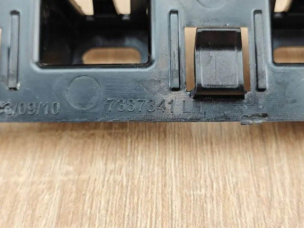 OEM 7387341 Linker Schwellergleiter für BMW G30 G31 image 5