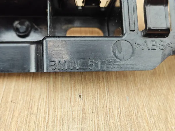 OEM 7387341 Linker Schwellergleiter für BMW G30 G31 image 6