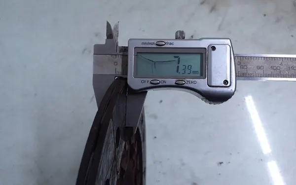 Volante de Dupla Massa Audi A3 8P VW Golf V Passat CC image 2