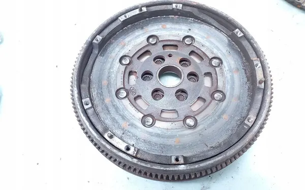 Volante de Dupla Massa Audi A3 8P VW Golf V Passat CC image 5