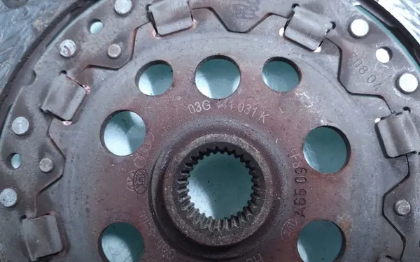 Volante de Dupla Massa Audi A3 8P VW Golf V Passat CC image 7