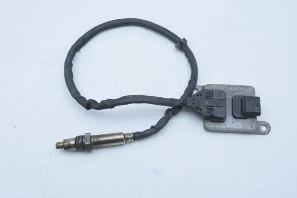 Capteur Lambda NOX OEM A0009053503 pour Mercedes-Benz image 2