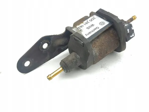 Bentley OE Webasto-pomp OEM 3D0261163A - Gebruikt image 3