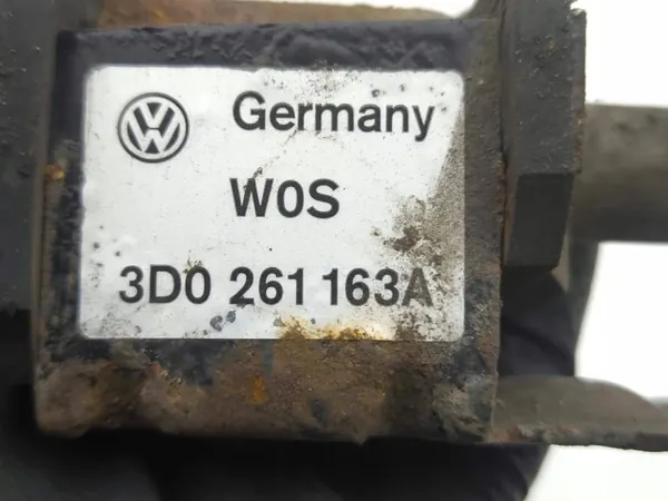 Bentley OE Webasto-pomp OEM 3D0261163A - Gebruikt image 8