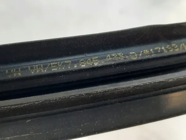 OEM 5K7845433D kattotiiviste VW Golf VI Cabriolle 2011-16 image 4