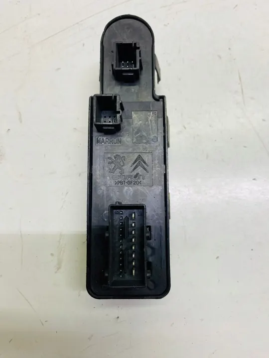 Raam Bediening Paneel Peugeot 308 T7 image 2