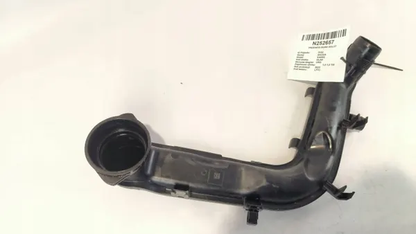 Insugningsrör OEM 05C145673B för Skoda Kamiq image 5