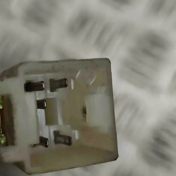 Mitsubishi 3000 GT 1993 Left Rear Shock Absorber MR179069 image 7