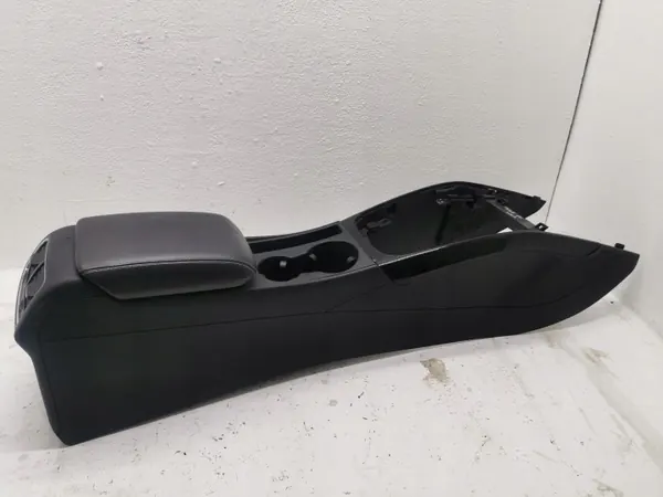 Tunnel console accoudoir Audi A4 B8 OEM 8K0864981F image 2