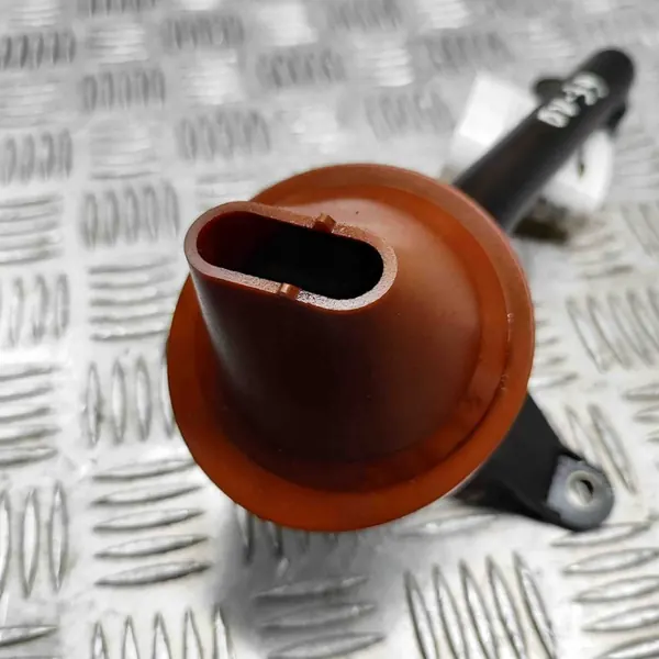 Pompe à huile Ford Fiesta VI Van 1.6L 2015 2S6Q6615AC image 6