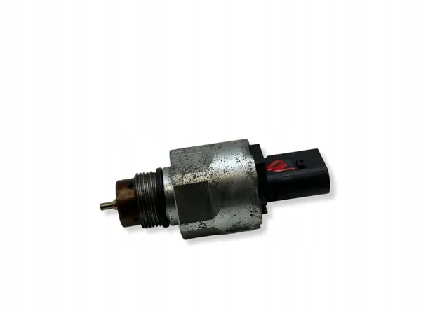 Válvula pressão combustível OEM 03L130764A VW Polo 6R image 4