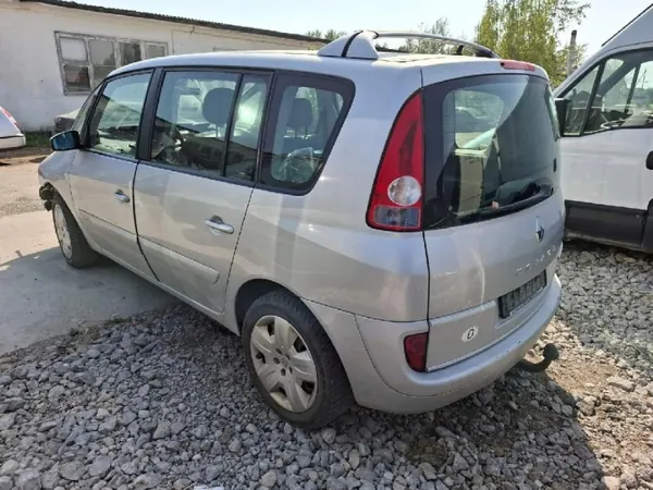 Renault Espace Pakoputken keräin OEM 8200042882 image 8