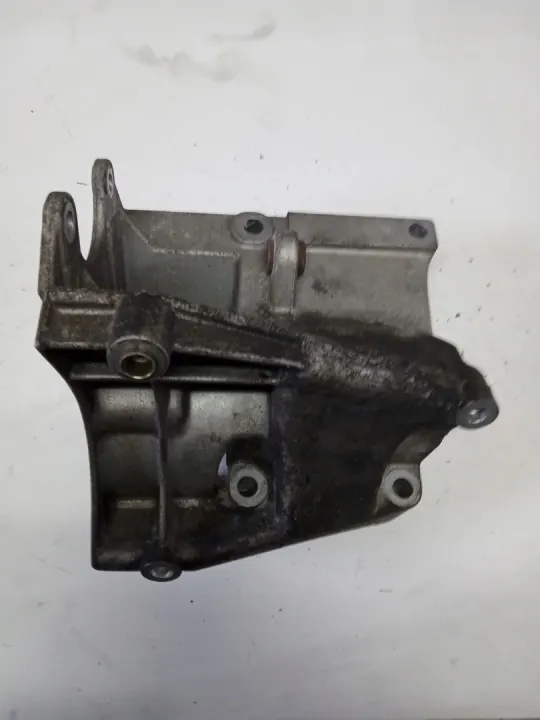 Ilmastointikiinnike OEM 077260685G Audi A6 S6 C5 4.2V8 image 2