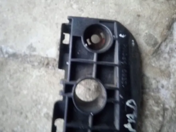 Toyota OE 52535-12100 supporto paraurti image 3