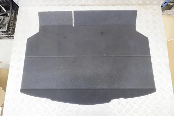 Toyota Yaris IV bagageutrymmesmatta OEM 64771-K0020 image 2