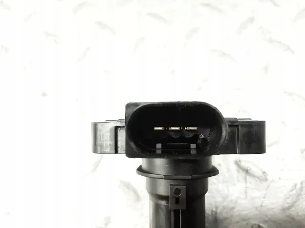 Sensor de aceite Mercedes OEM A1779050200 para 6.3 AMG image 5