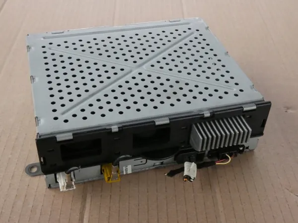 Audi A8 D3 Lift Radio Tuner OEM 4E0035541L image 2