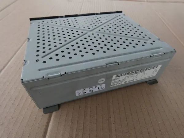 Audi A8 D3 Lift Radio Tuner OEM 4E0035541L image 3