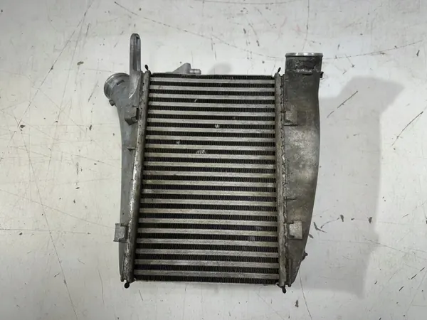 Intercooler esquerdo Audi RS6 C8 OEM 4K0145805P image 2