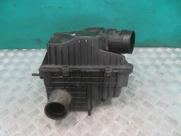 Ilmansuodattimen kotelo massavirta-antennilla Master Movano image 2