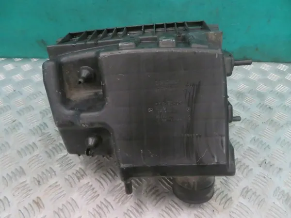 Ilmansuodattimen kotelo massavirta-antennilla Master Movano image 6