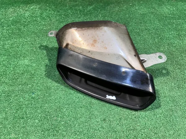 AUDI A6 C7 Extremidade de Escape Direito Traseiro 4G0253826 image 1