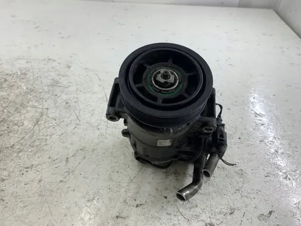 Compressore aria condizionata AUDI A6 C6 3.2 V6 FSI 4F0260805F image 3