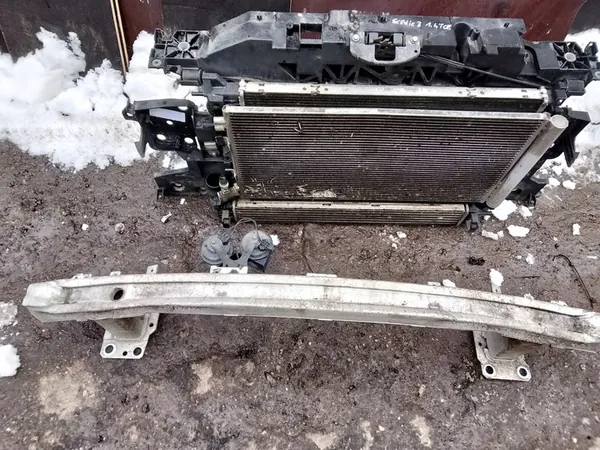 Conjunto de ventilador de radiador dianteiro RENAULT SCENIC III 1.4 TCE OEM image 2