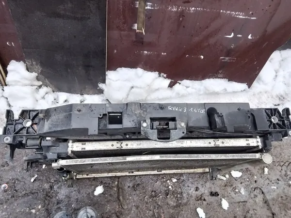 Conjunto de ventilador de radiador dianteiro RENAULT SCENIC III 1.4 TCE OEM image 4