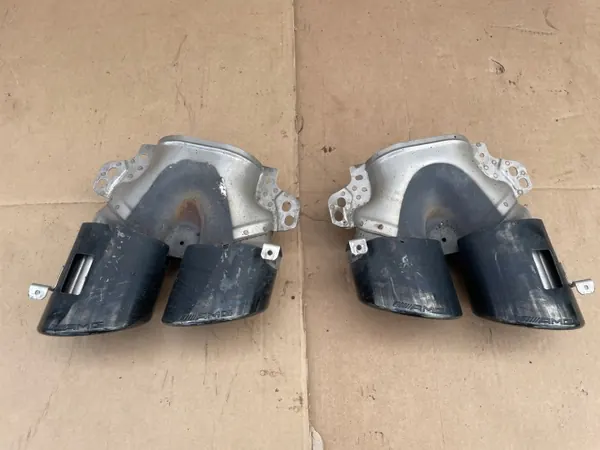 Mercedes W167 GLE AMG linker uitlaatpunt OEM A0004901500 image 2