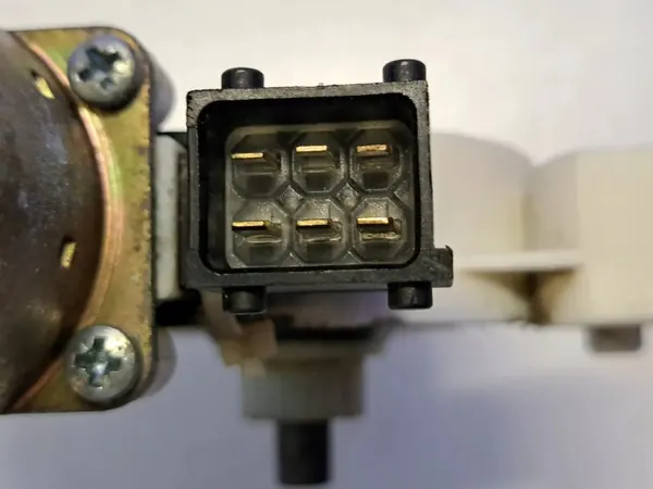 Saab 9-3 Ver2 2003 Ikkunamoottori image 4