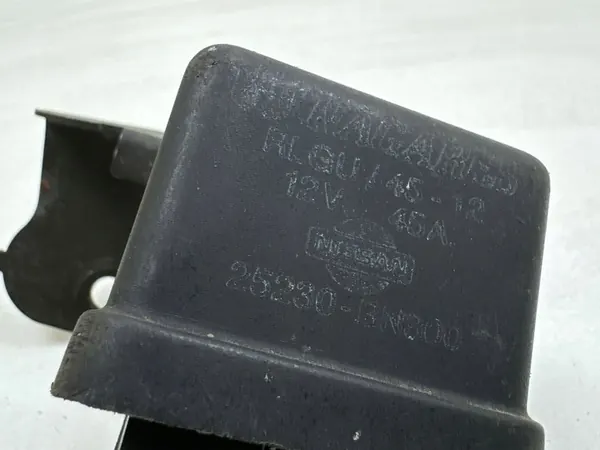 Nissan Almera Tino -sytytyskontrolleri 2004 25230BN300 image 4