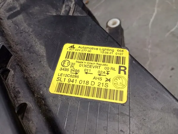 Farol direito SKODA YETI LIFT 2013- BI-XENON 5l1941018d image 10