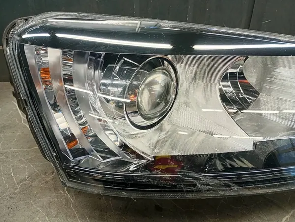 Farol direito SKODA YETI LIFT 2013- BI-XENON 5l1941018d image 2